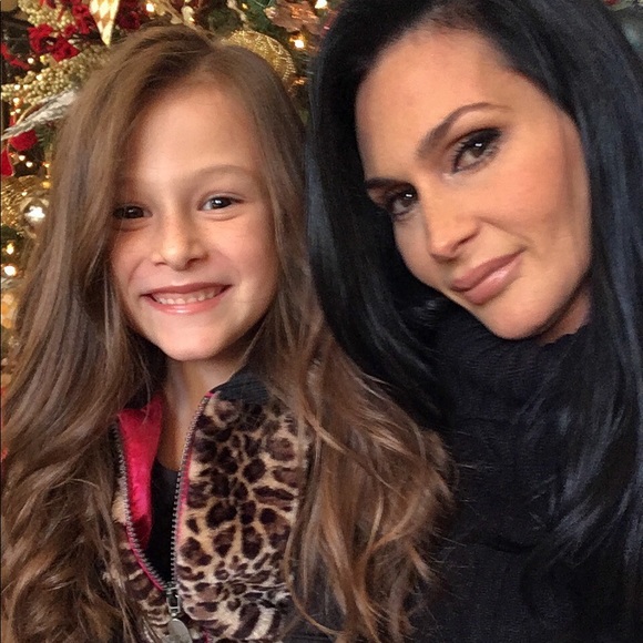 Meet Your Posher, Kasie - Picture 12 of 16